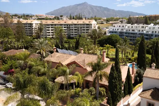 Image 43 thumb