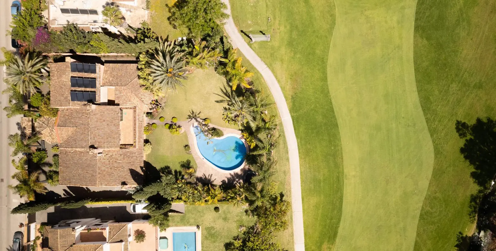 Sale of detached villa in Guadalmina Alta 44