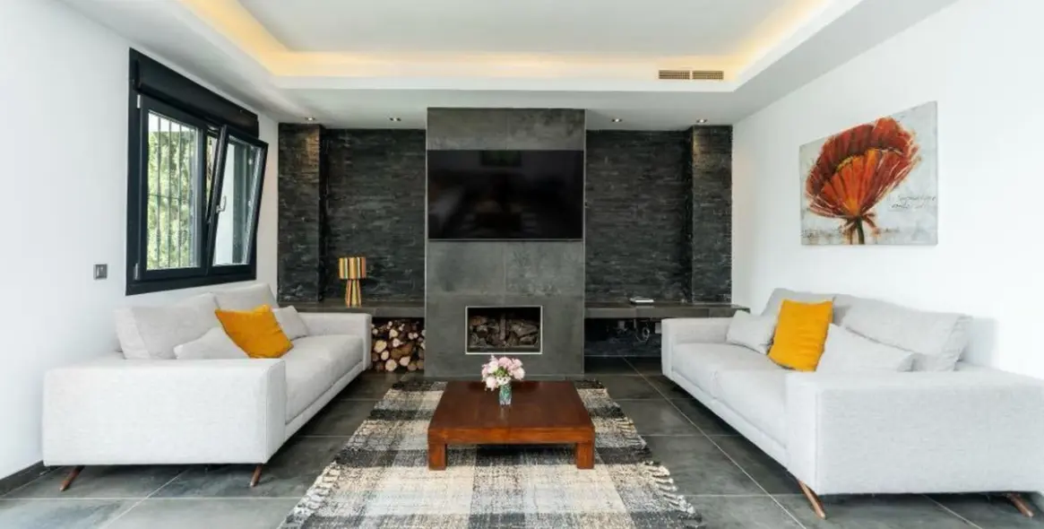 Sale of detached villa in Marbella 5