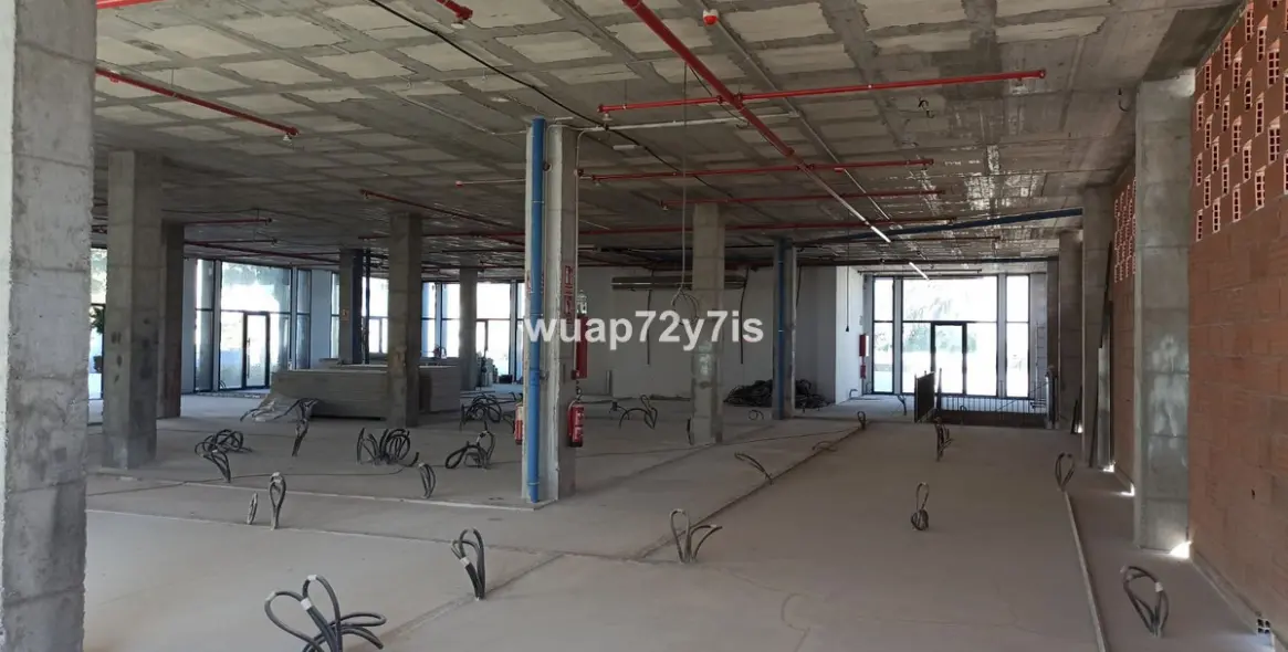 Long-term rent of commercial premises in Nueva Andalucía 81