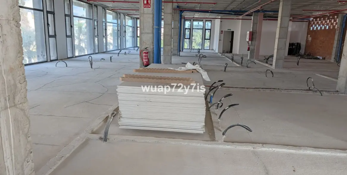 Long-term rent of commercial premises in Nueva Andalucía 119