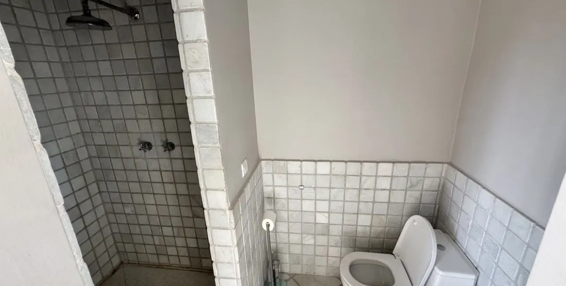 Long-term rent of detached villa in El Paraiso 59
