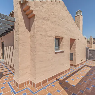 Long-term rent of penthouse in Hacienda del Sol