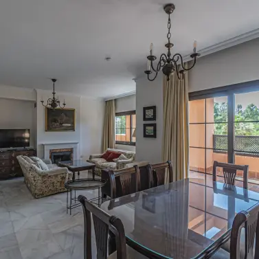 Long-term rent of penthouse in Hacienda del Sol