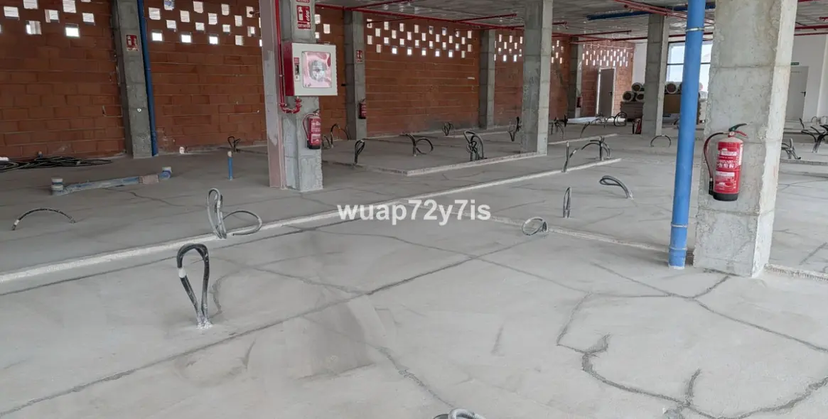 Long-term rent of commercial premises in Nueva Andalucía 116