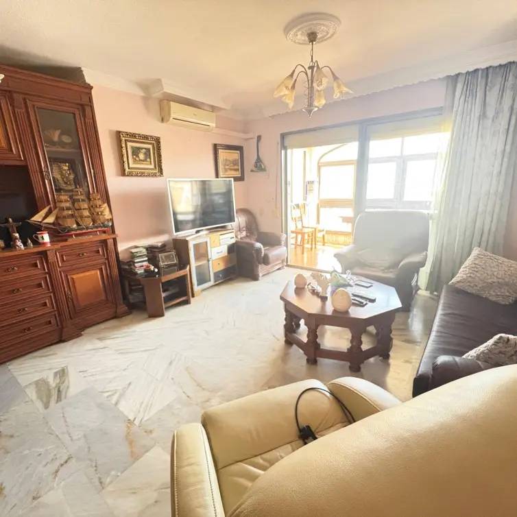 Sale of penthouse in Fuengirola