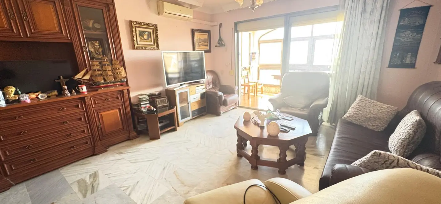 Sale of penthouse in Fuengirola 4