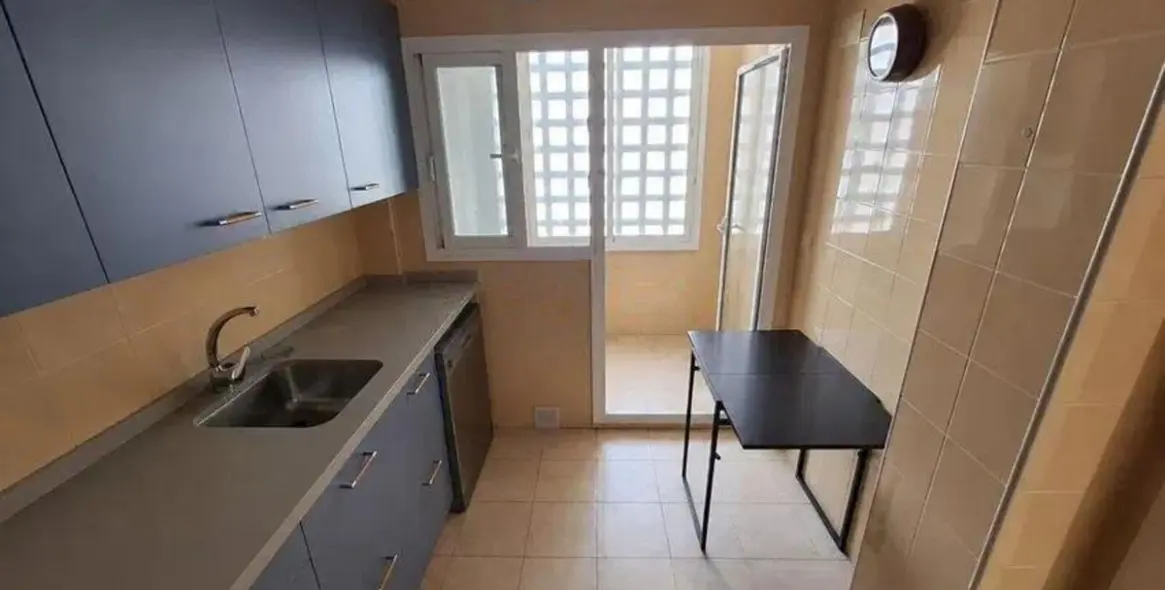 Venta de apartamento en planta media en San Pedro de Alcántara 6