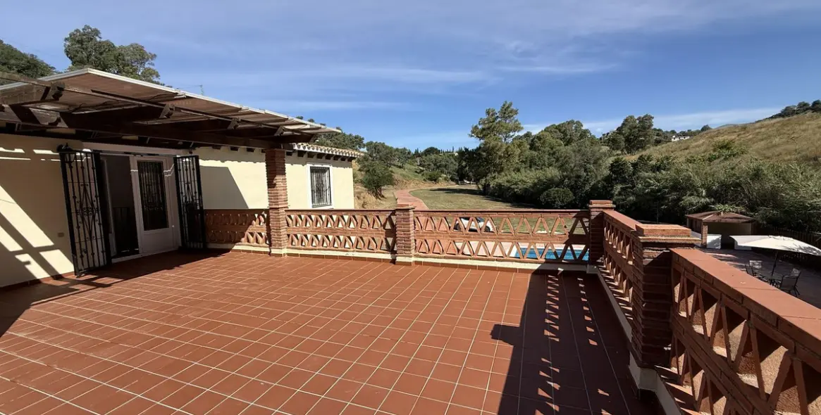 Venta de finca - cortijo en La Cala de Mijas 23