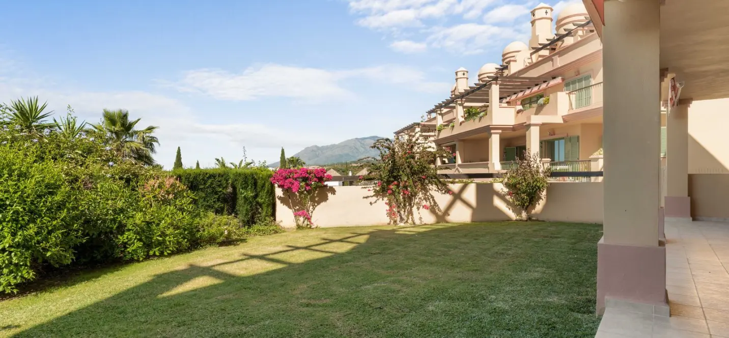 Venta de apartamento en planta baja en Los Flamingos 1