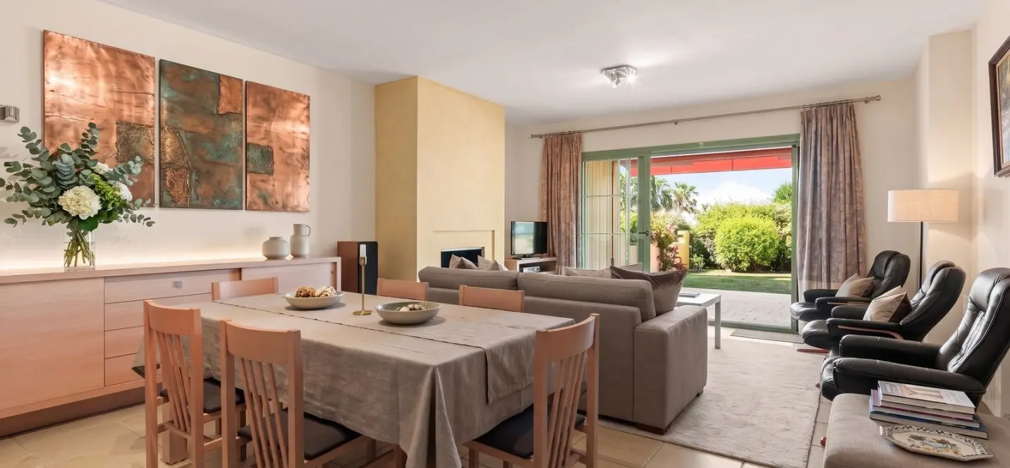 Venta de apartamento en planta baja en Los Flamingos 3