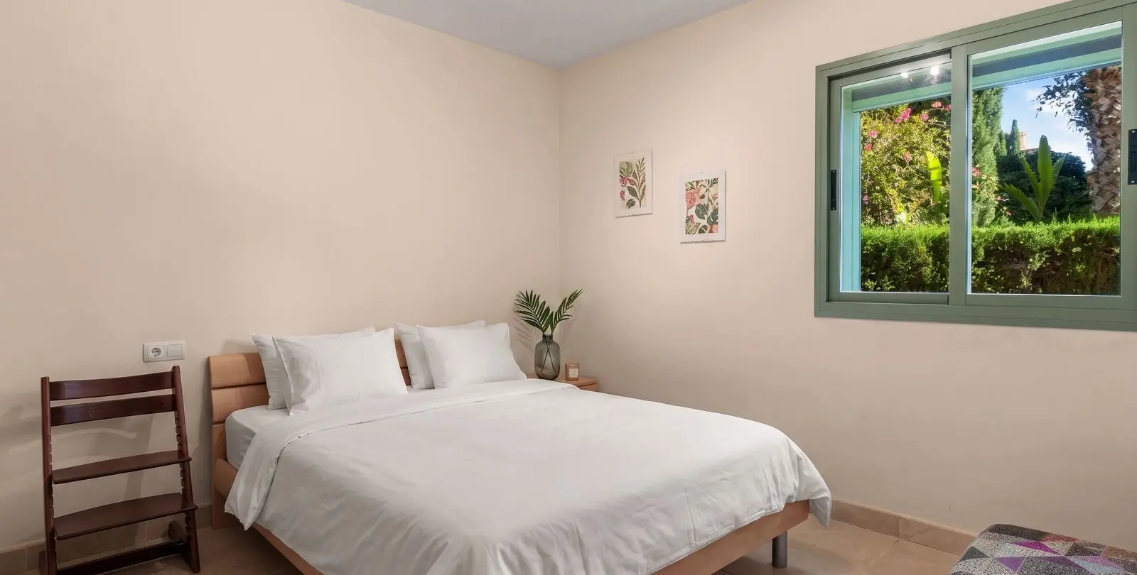 Sale of ground floor apartment in Los Flamingos 11
