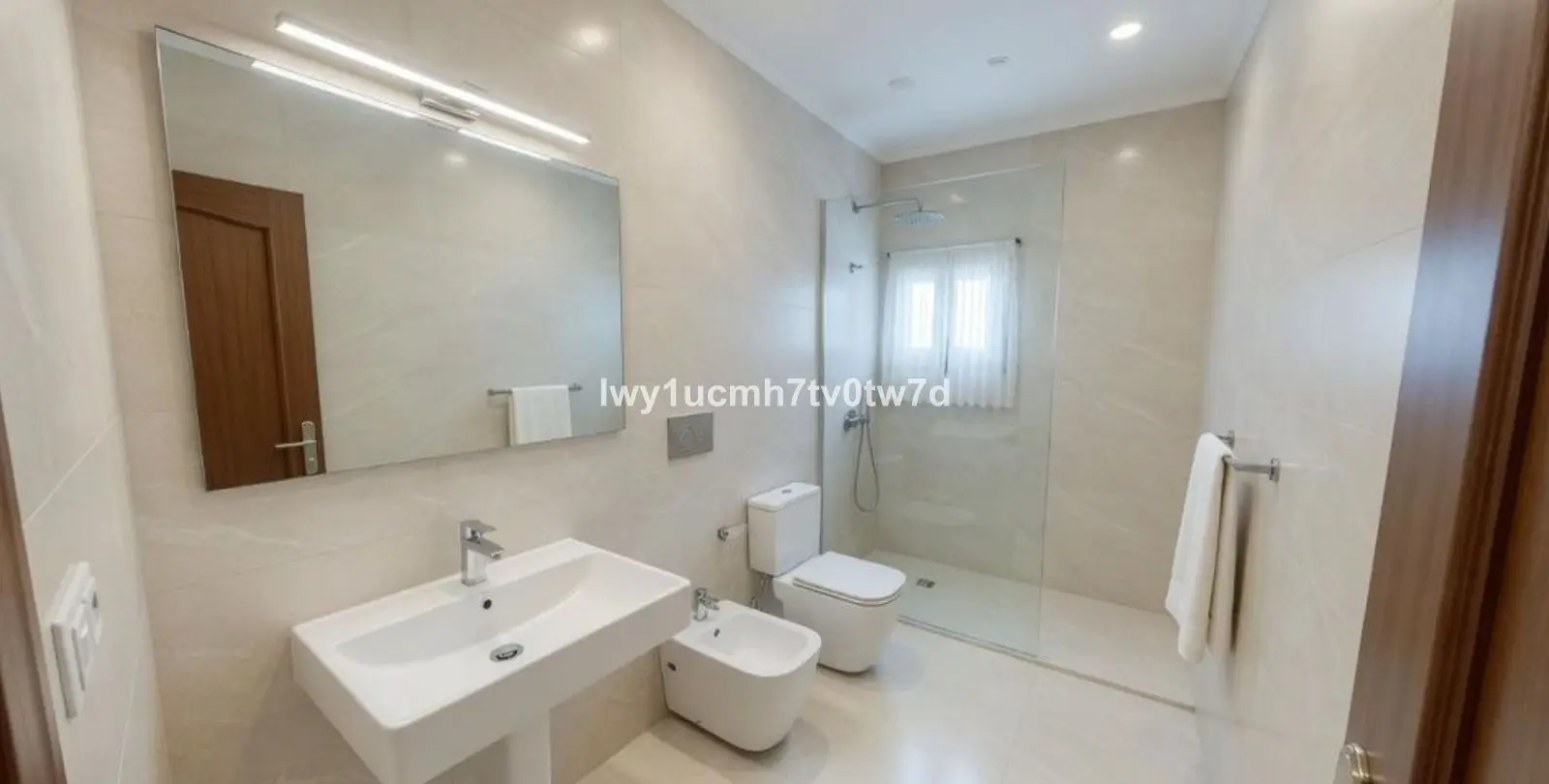 Sale of detached villa in Churriana 8