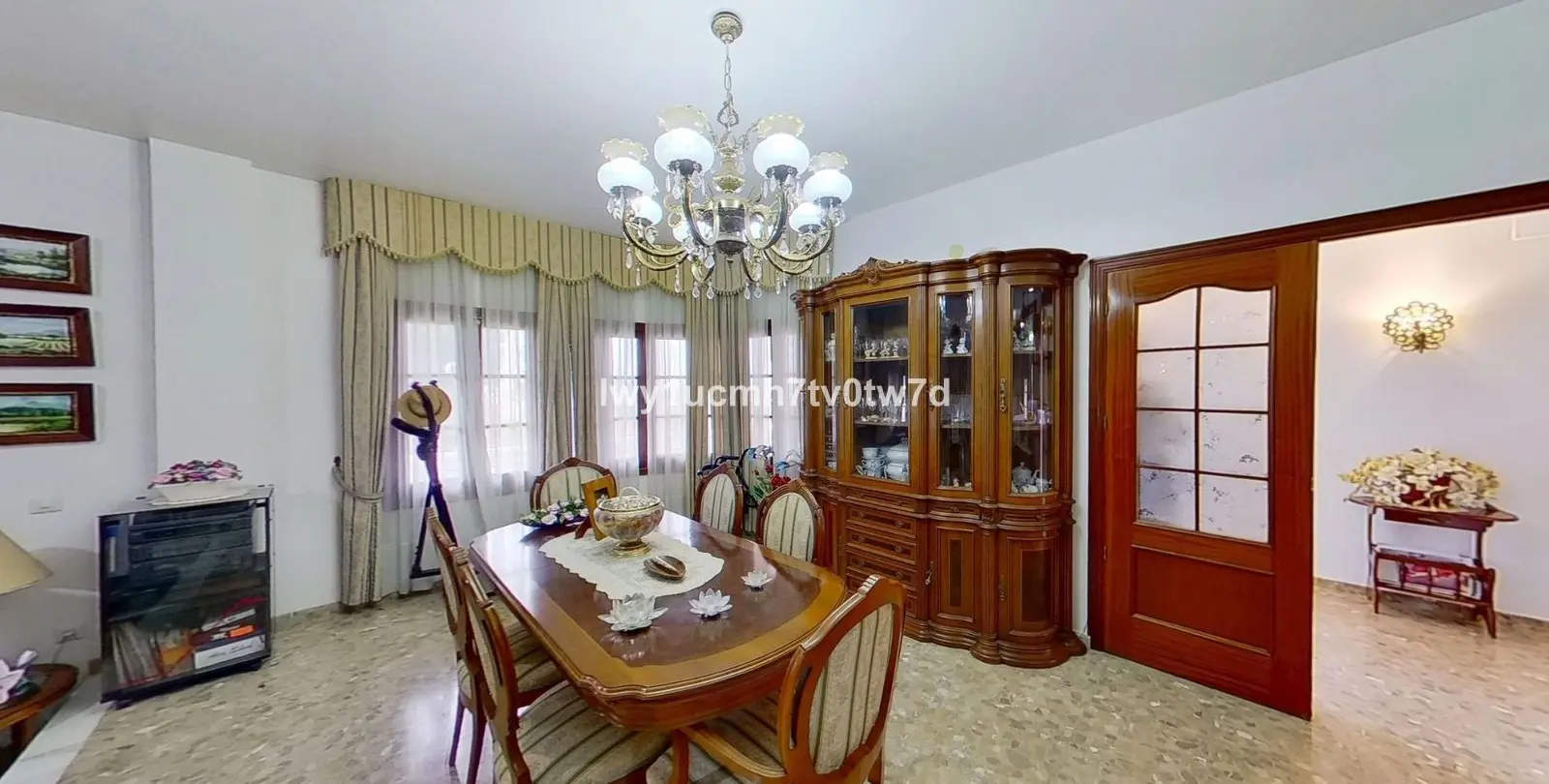Sale of detached villa in Churriana 24