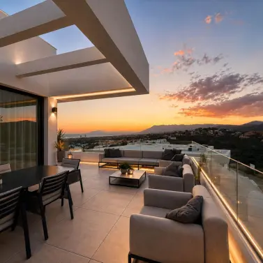 Venta de ático dúplex en Marbella
