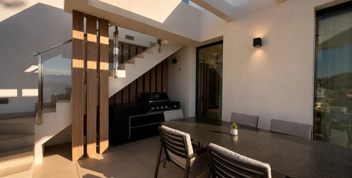 Venta de ático dúplex en Marbella 18