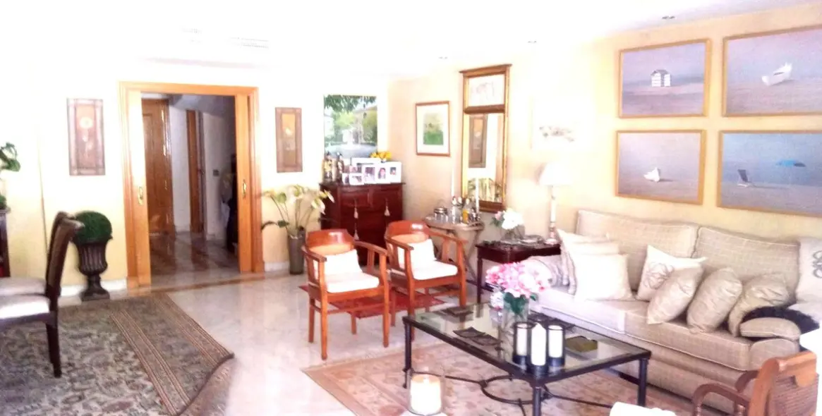 Venta de casa pareada en The Golden Mile 5