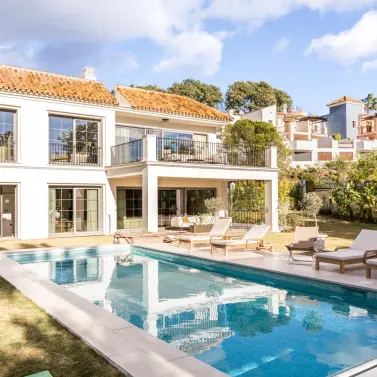 Venta de villa independiente en Los Arqueros
