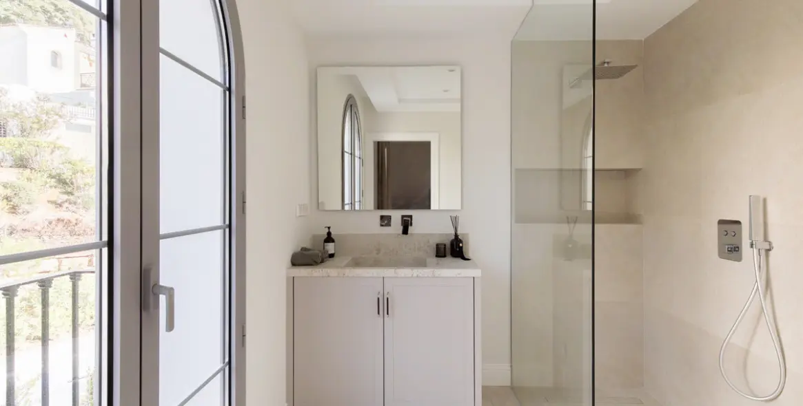 Venta de villa independiente en Los Arqueros 25
