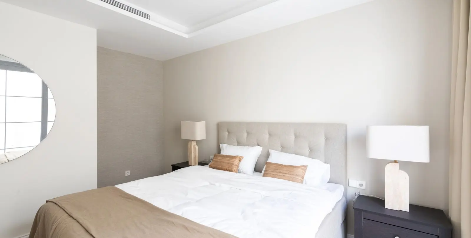 Venta de villa independiente en Los Arqueros 24
