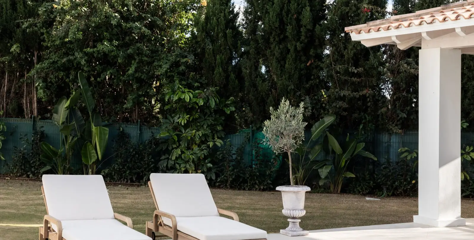 Venta de villa independiente en Los Arqueros 36