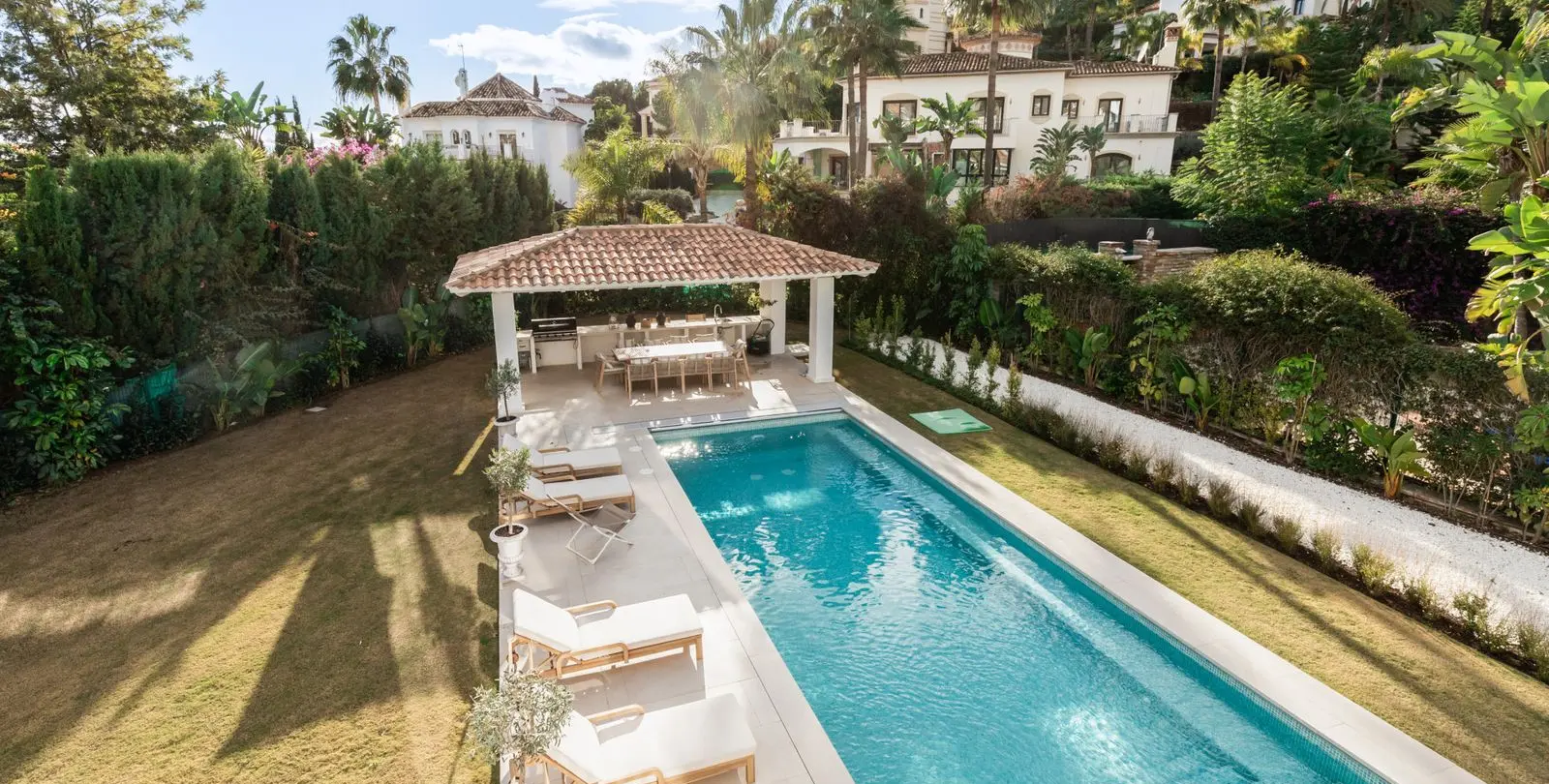 Venta de villa independiente en Los Arqueros 37