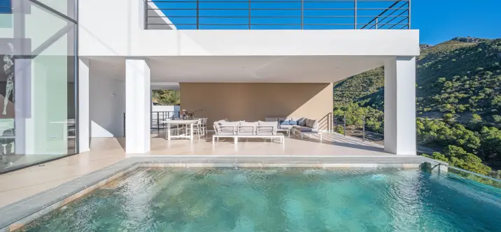 Venta de villa independiente en Benahavís 0