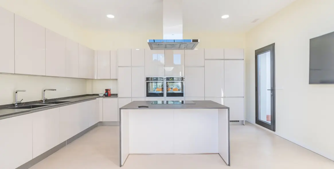Venta de villa independiente en Benahavís 17