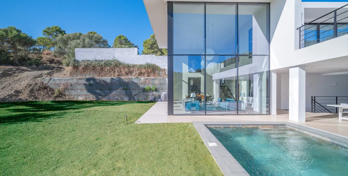 Venta de villa independiente en Benahavís 25