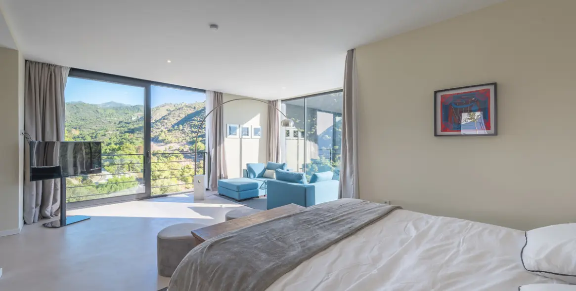 Venta de villa independiente en Benahavís 32