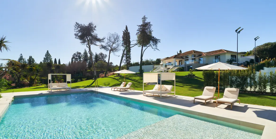 Venta de villa independiente en San Pedro de Alcántara 6