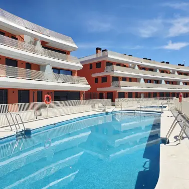 Long-term rent of middle floor apartment in La Cala