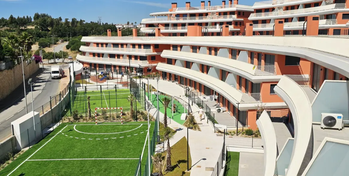 Долгосрочная аренда апартаментов на среднем этаже в La Cala 3