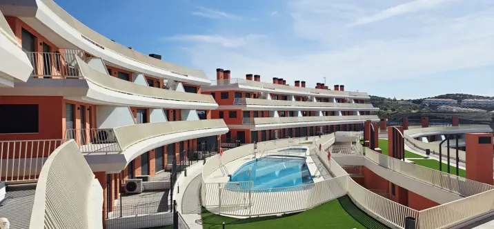 Long-term rent of middle floor apartment in La Cala 3