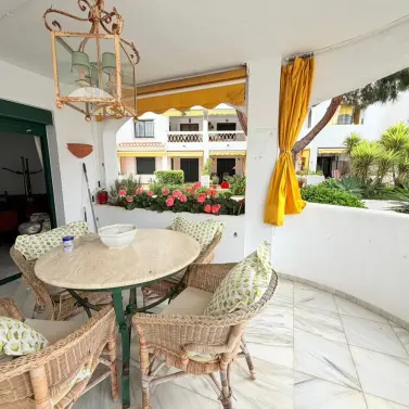 Sale of middle floor apartment in Benalmadena
