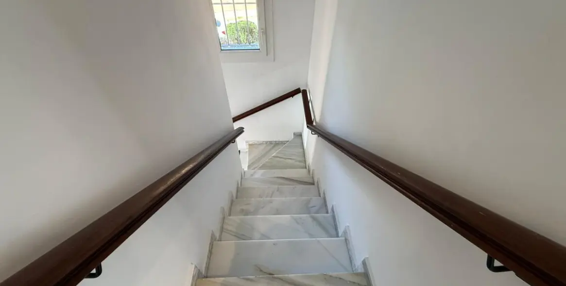Sale of detached villa in Manilva 34