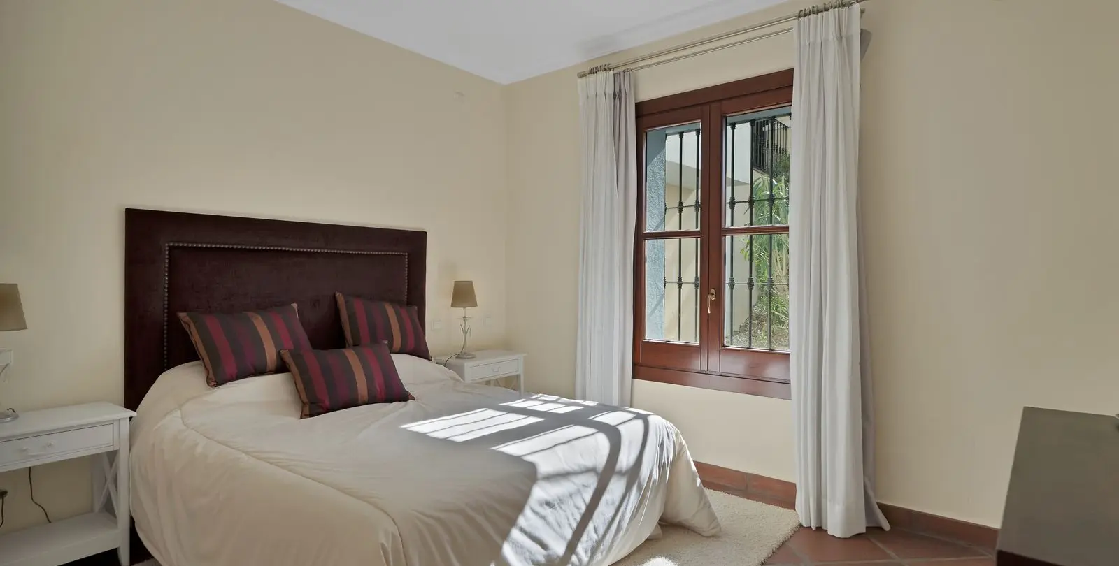 Sale of townhouse in Benahavís 11