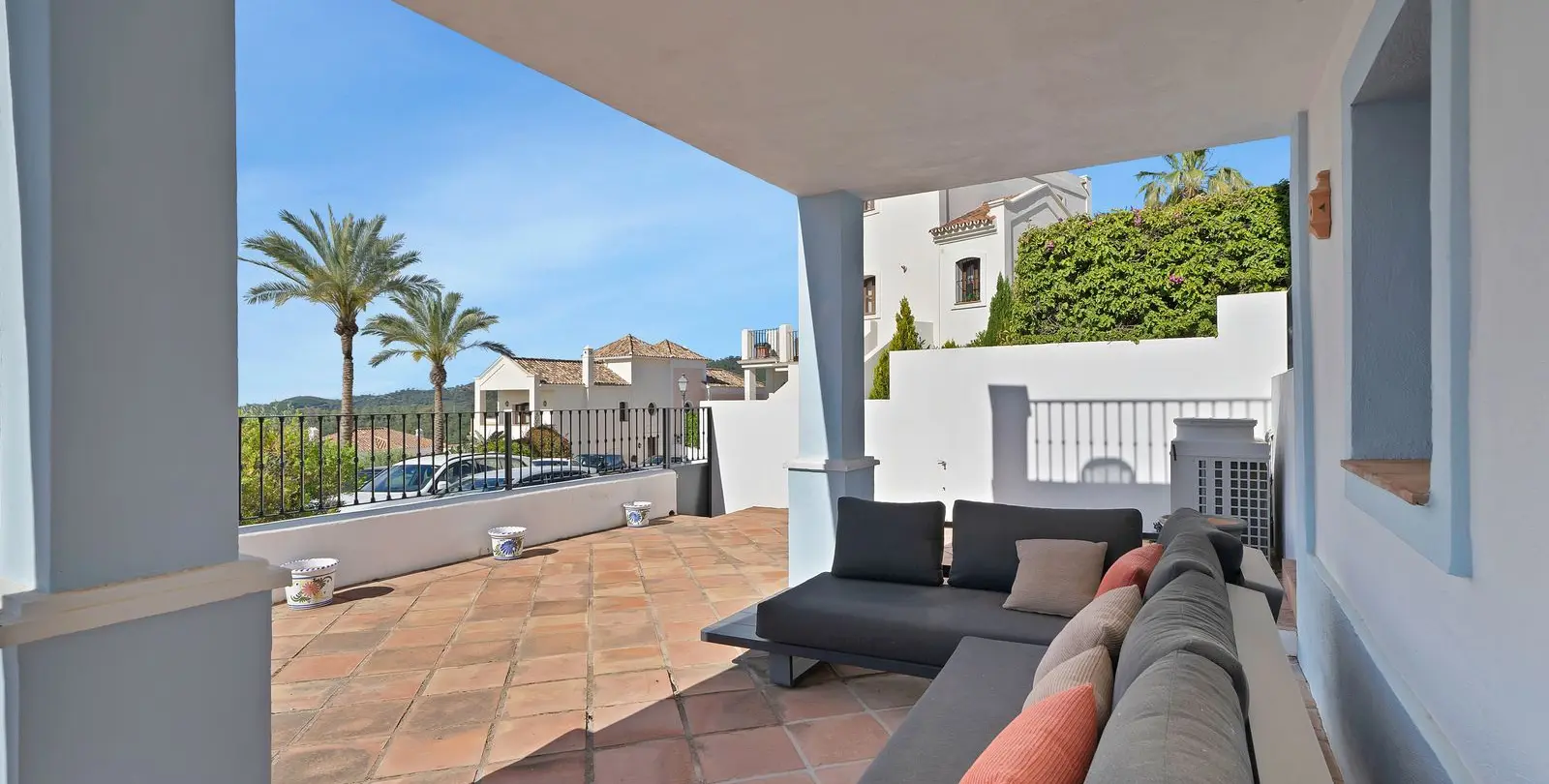 Sale of townhouse in Benahavís 27