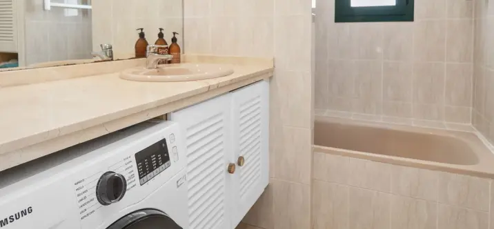 Sale of semi-detached house in Benalmadena 1