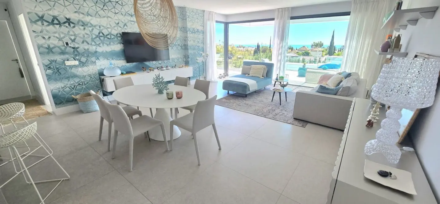 Venta de apartamento en planta media en Benahavís 4