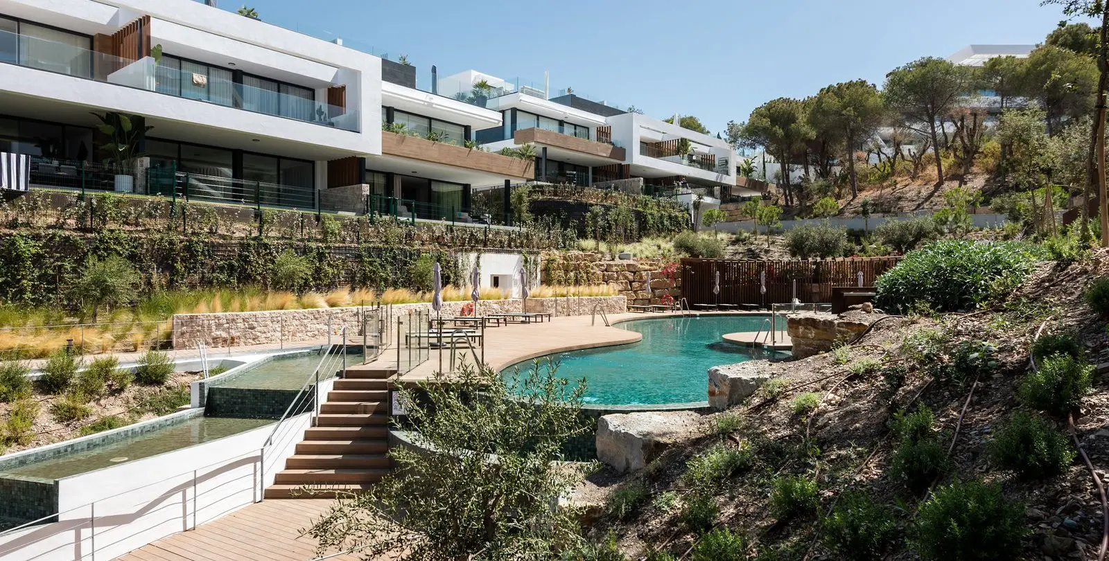 Venta de apartamento en planta baja en Artola 1