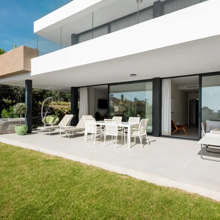 Sale of ground floor apartment in Artola