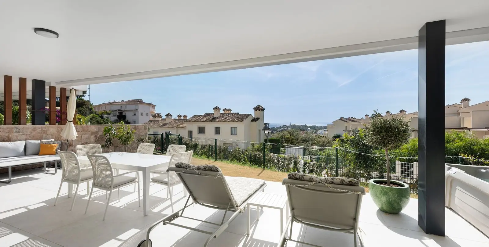Venta de apartamento en planta baja en Artola 5