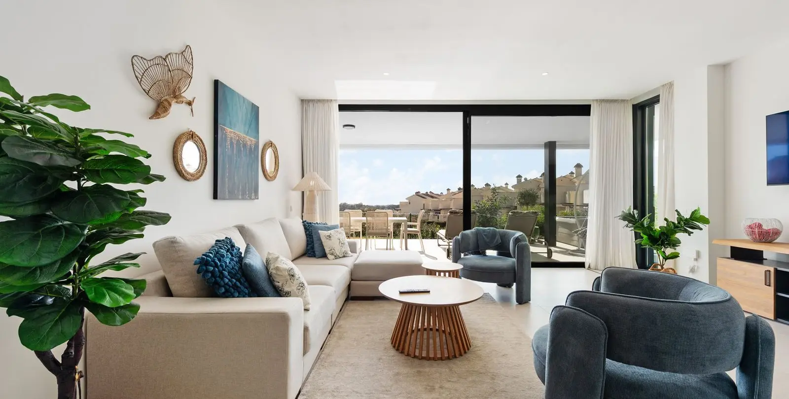 Venta de apartamento en planta baja en Artola 10