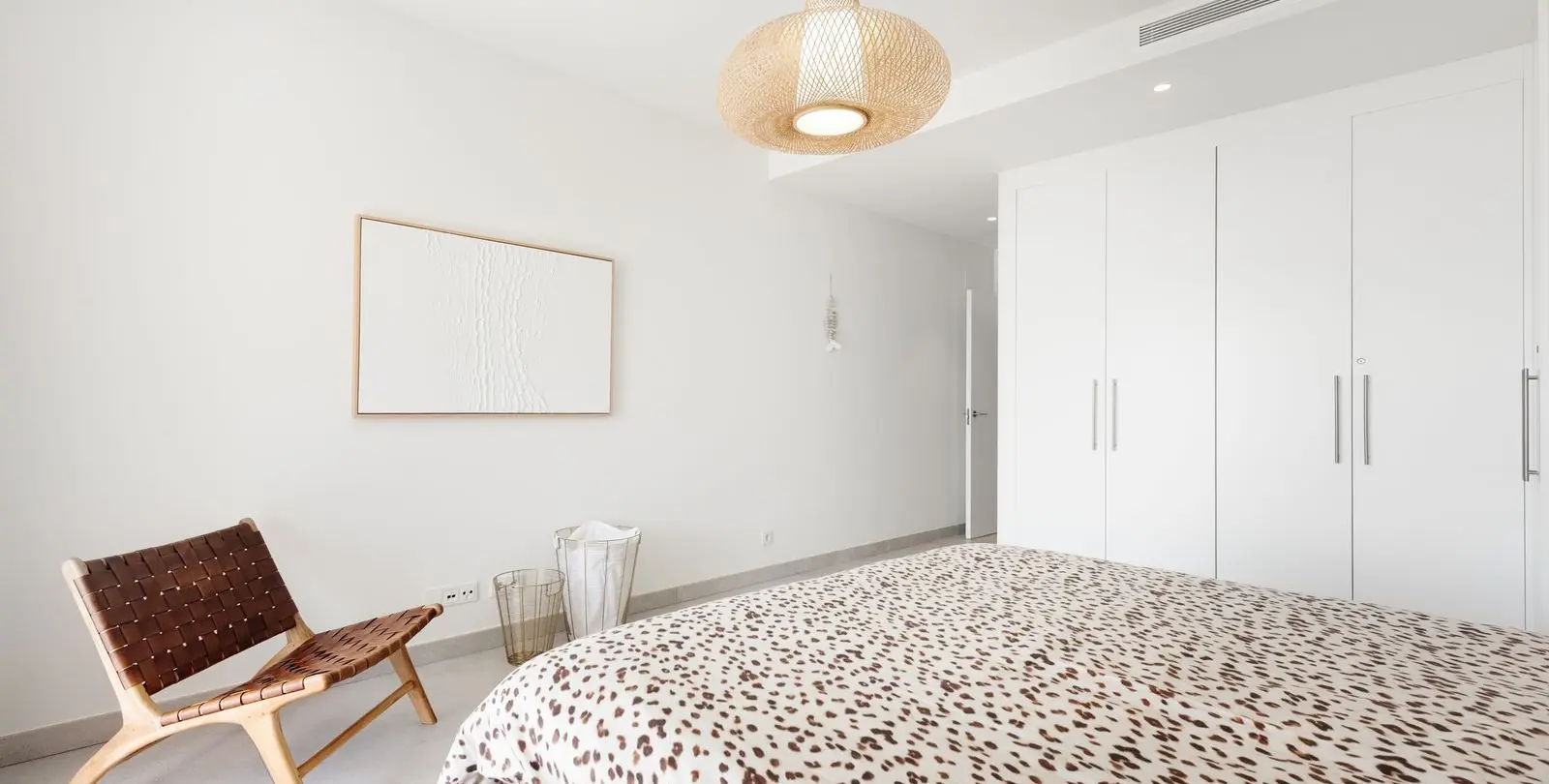 Venta de apartamento en planta baja en Artola 18