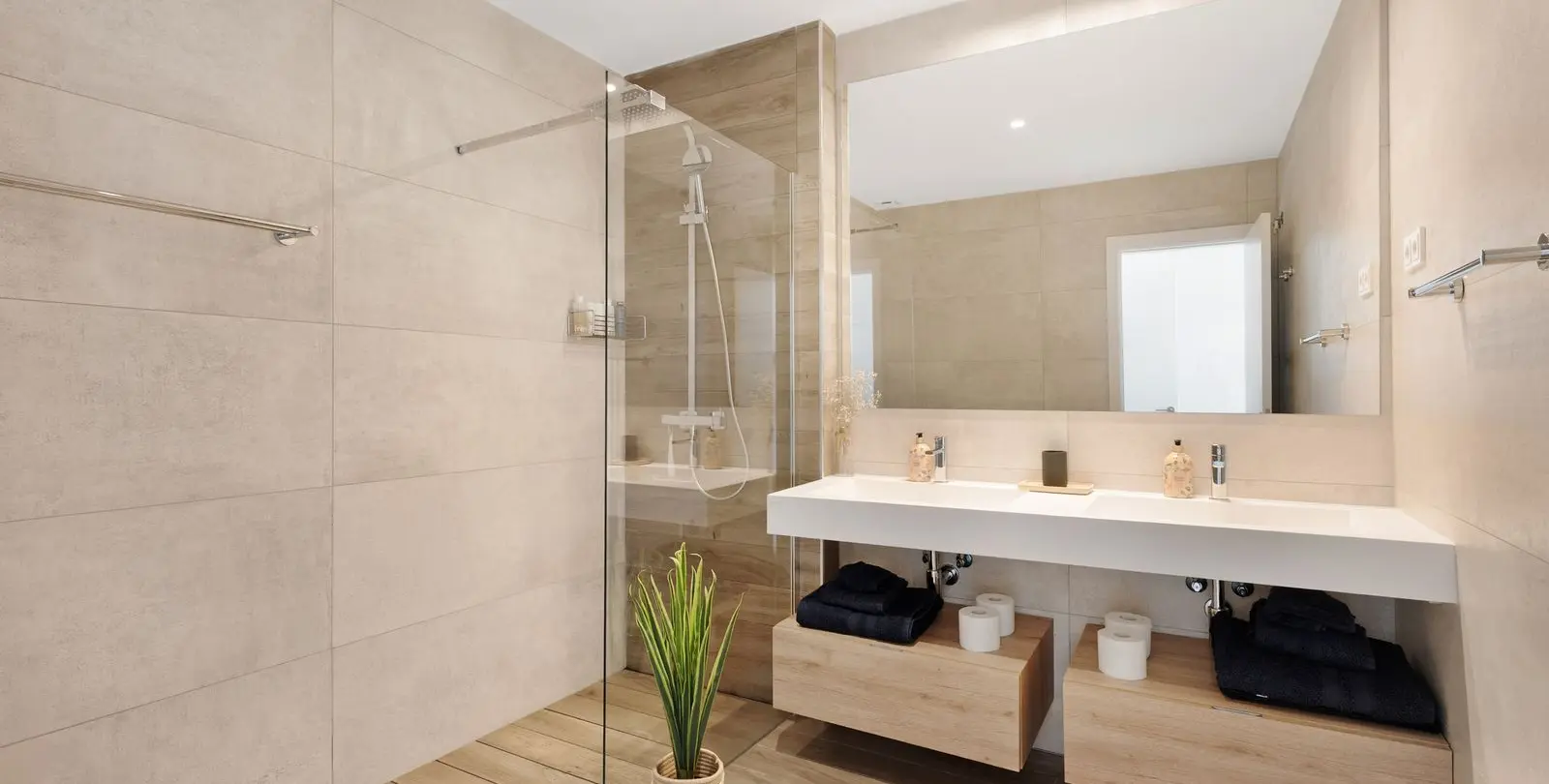 Venta de apartamento en planta baja en Artola 19