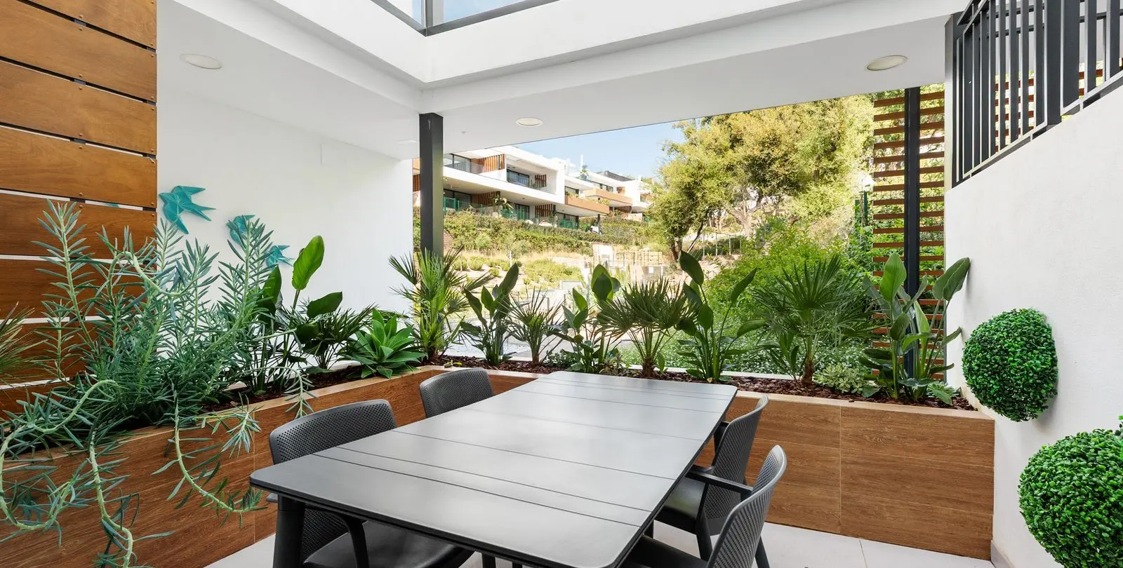 Venta de apartamento en planta baja en Artola 21