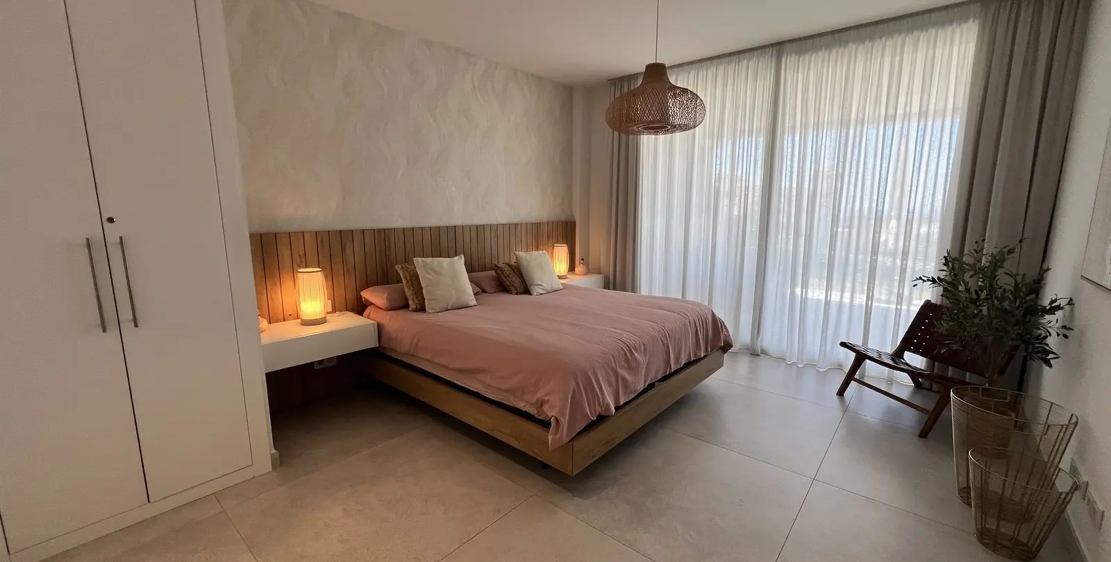 Venta de apartamento en planta baja en Artola 37