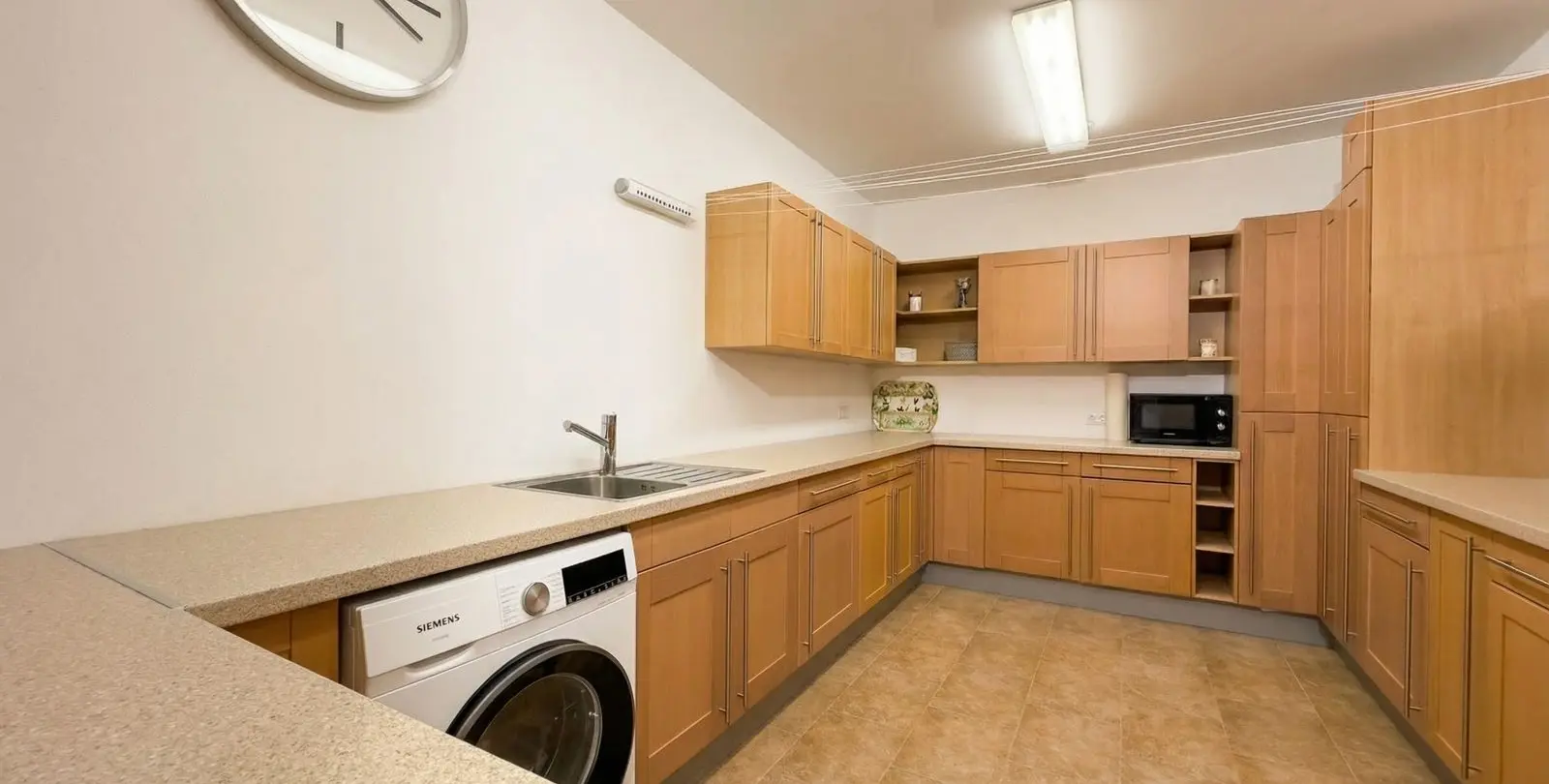 Venta de villa independiente en Guaro 21
