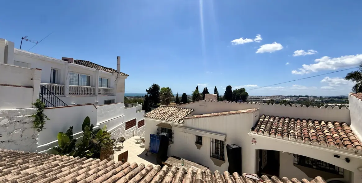 Продажа  отдельно стоящей виллы в Nueva Andalucía 2